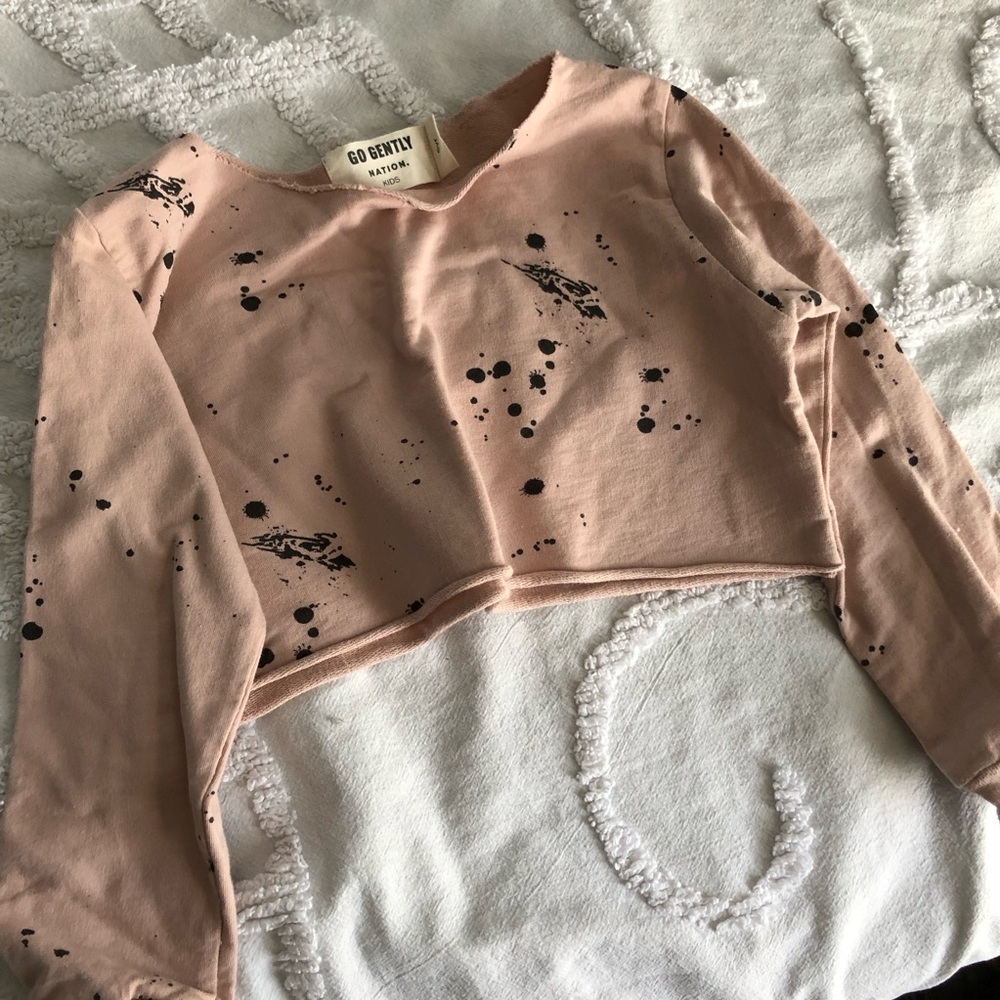 VGUC Go Gently Nation pink w/ speckled design crop long sleeve sweatshirt top